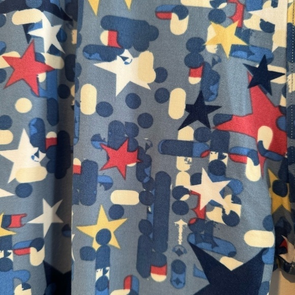 LuLaRoe Tall and Curvy Leggings blue with red yellow white abstract star pattern - Picture 3 of 7